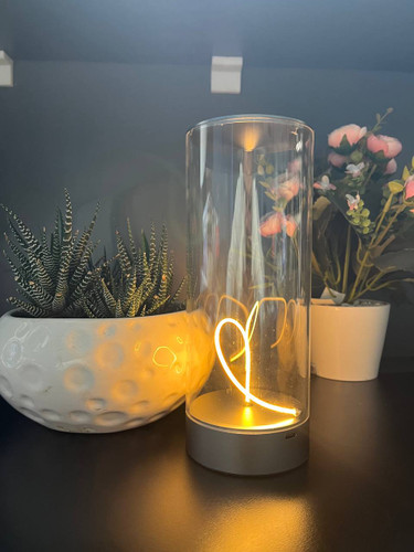 چراغ رومیزی تسلا