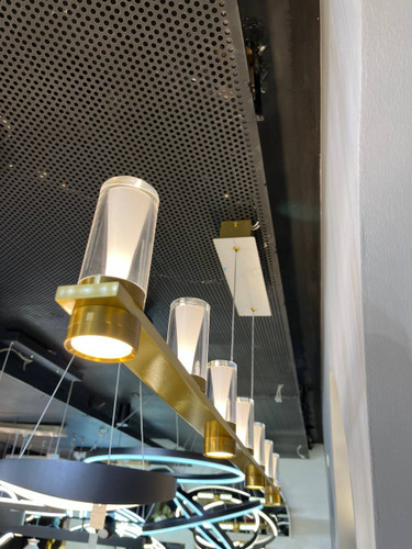 لوستر خطی ۷ شعله طلایی