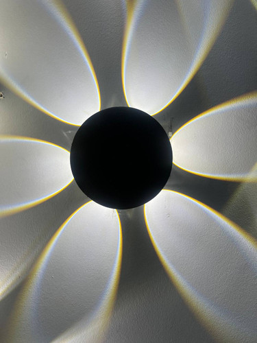 چراغ دیواری دکوراتیو سفینه ای بدنه آلومینیوم